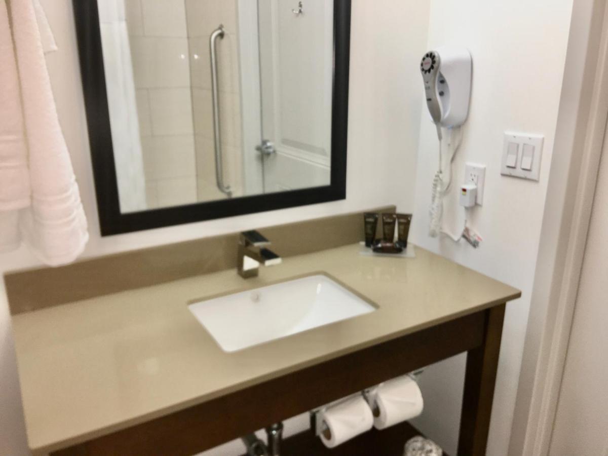 Wingate By Wyndham Jfk Airport, Far Rockaway Ny Otel New York Dış mekan fotoğraf